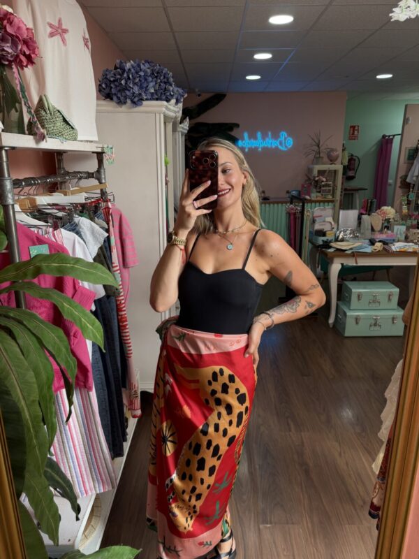 Falda viral (Tulum)